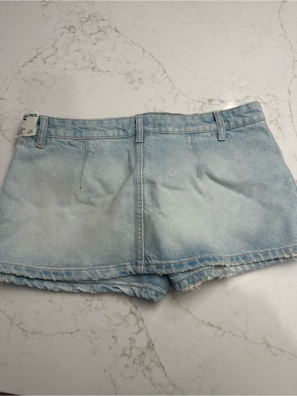 Free People Gala-Vanting Low Rise Mini Skort Light Wash Denim Size 29 - Picture 15 of 16